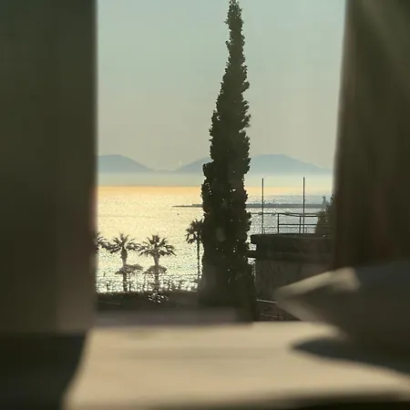 Sunset Shore Daire
